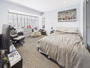 Photo 22- click for photo gallery